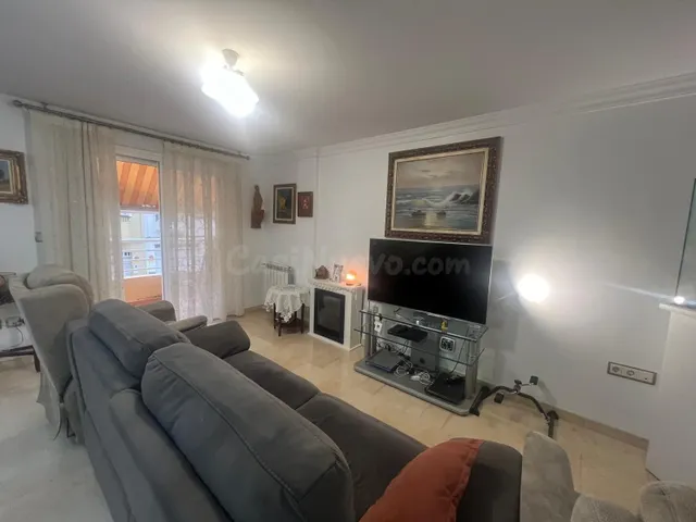 Adosado amplio en Daimús con terrazas y excelente ubicación — 4