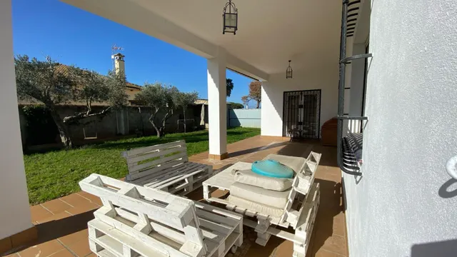 CHALET EN EL PAGO MELILLA SOLO TEMPORADA DE VERANO — 6