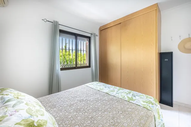 Chalet independiente con 2 viviendas , Carretera de Mijas , Malaga — 23