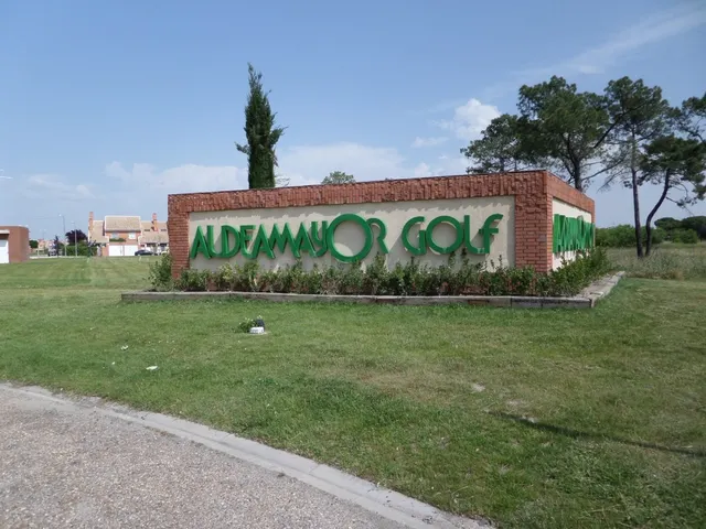 Parcela en venta - Aldeamayor golf