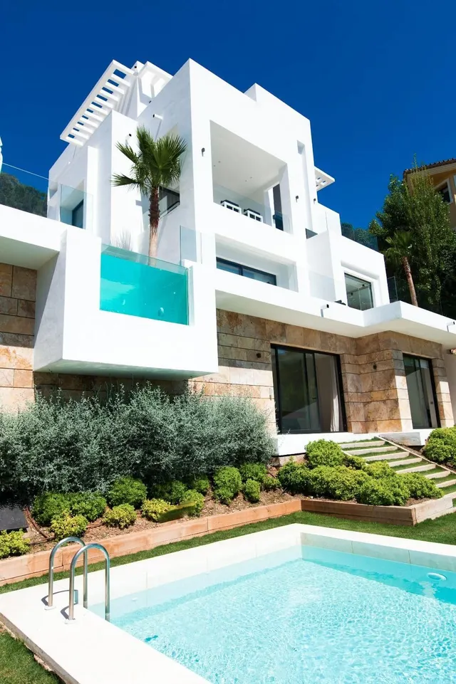 Chalet 6 habitaciones 532m² en venta - Marbella — 28