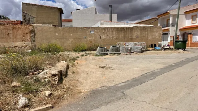 Terreno urbano en venta en Fuentealbilla. Albacete