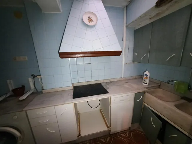 EXCELENTES POSIBILIDADES EN ZCNA CENTRO DE AYORA — 10