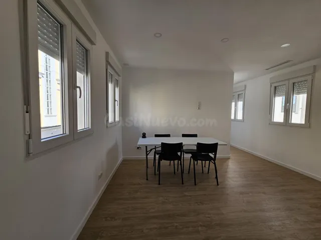 PISO REFORMADO A ESTRENAR EN LLIRIA - foto 2