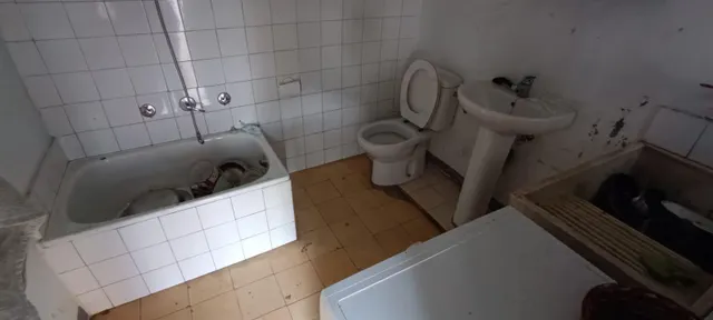 VENTA INMUEBLE/SOLAR ADOSADO CON construcciones VARIAS EN ZAMORA ZONA SAN ISIDRO, PATIO, GARAJE... — 19