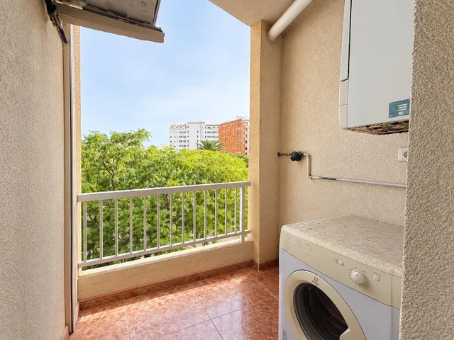 Piso de 4 habitaciones y parking en venta en Vinaròs — 7