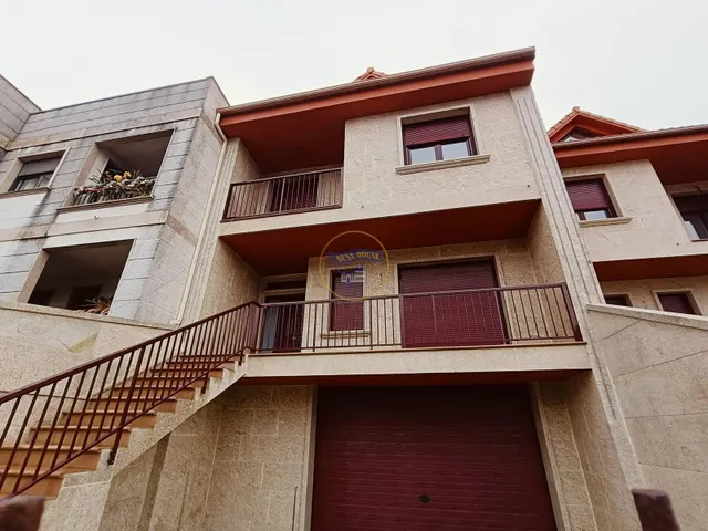 Adosado de nueva construcción de primeras calidades — 4