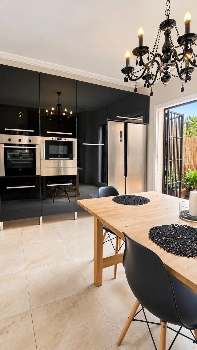Exclusivo chalet con piscina y jardín en Pinares de San Antón (Málaga) — 18