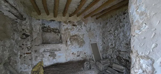 Casa en Venta en Archidona: Oportunidad de Reforma — 27