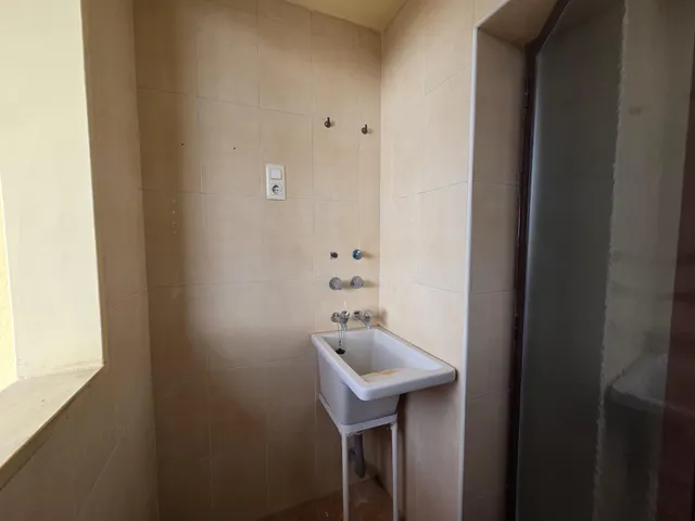 Amplia vivienda de 3 dormitorios con ascensor en Elche — 19