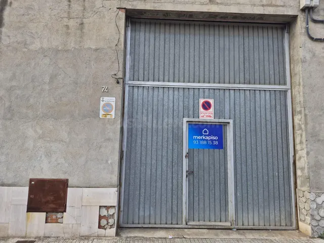 NAVE INDUSTRIAL DE 171 m2 CON PUENTE GRÚA – SANT CLIMENT DE  - foto 2