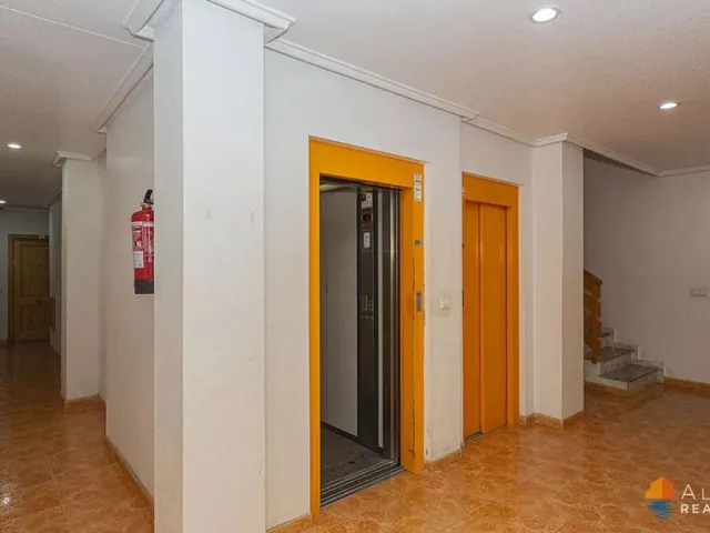 Apartamento 2 habitaciones 54m² en venta - torrevieja — 28