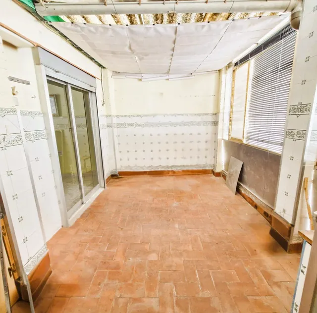 Vivienda independiente con dos alturas en Barrio del Cristo  - foto 3