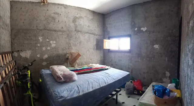 CASA FAMILIAR EN FINES ( ALMERÍA) DE 7 habitaciones. — 45