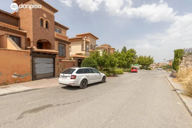 Exclusiva vivienda premium en La Zubia — 33