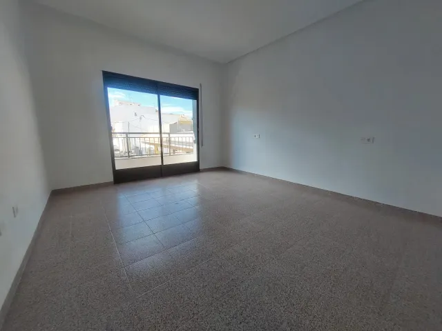 Casa 4 habitaciones 179m² en venta - Zona Pueblo — 23