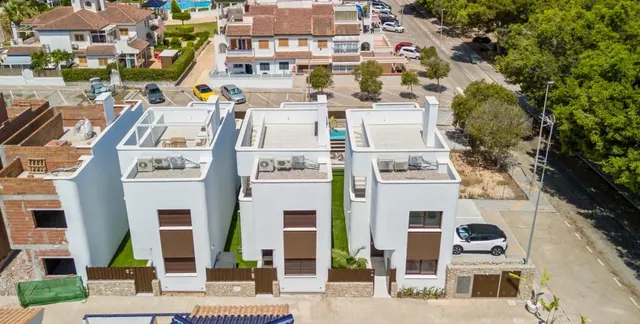 Villa 4 habitaciones 173m² en venta - Mil Palmeras — 29