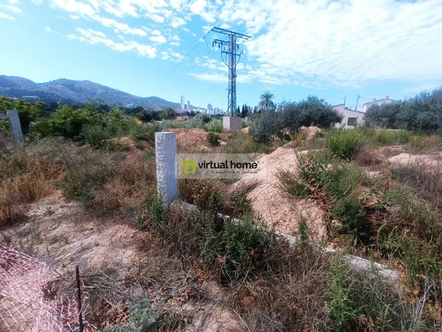 TERRENO EN LEVANTE URBANIZABLE CON PROYECTO Y LICENCIAS. - foto 3