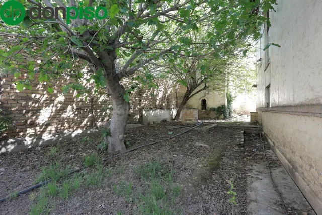 ¡Atención inversores! Casa Señorial en centro Alhendín con S - foto 5