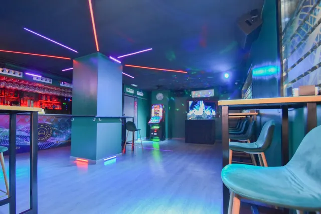 Pub en pleno centro de Granada ¿Eres un emprendedor apasionado por la hostelería? — 11