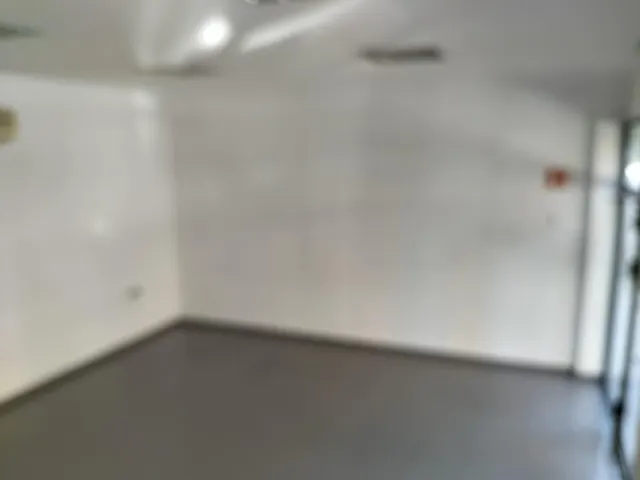 Local en venta de procedencia bancaria — 7
