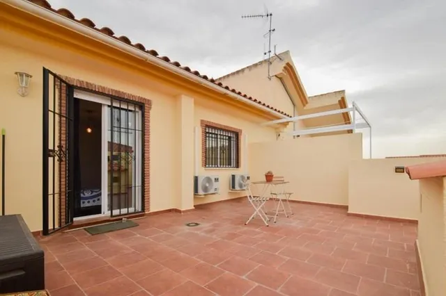 PISO DUPLEX EN CULLAR VEGA, GRANADA — 45