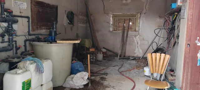 SE VENDE TERRENO A 20 MINUTOS DE ALICANTE CON AGUA Y CASA PARA REFORMAR — 7