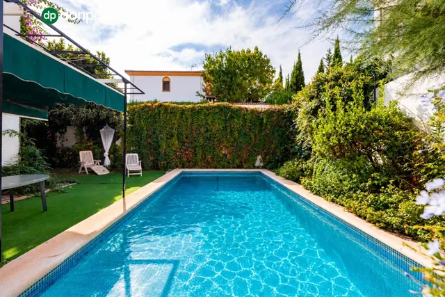 Preciosa casa en Ogíjares con piscina y jardín — 3