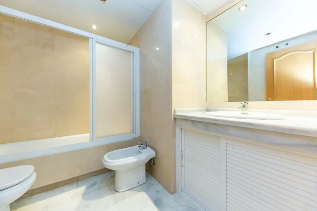 Apartamento 2 habitaciones 79m² en venta - Centro — 25