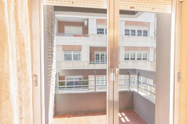 Amplia vivienda en pleno centro de Granada — 17