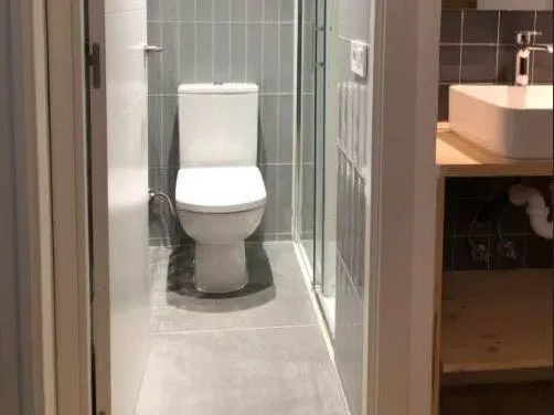 Planta baja a la venta ideal para inversores en El Raval, Barcelona — 24