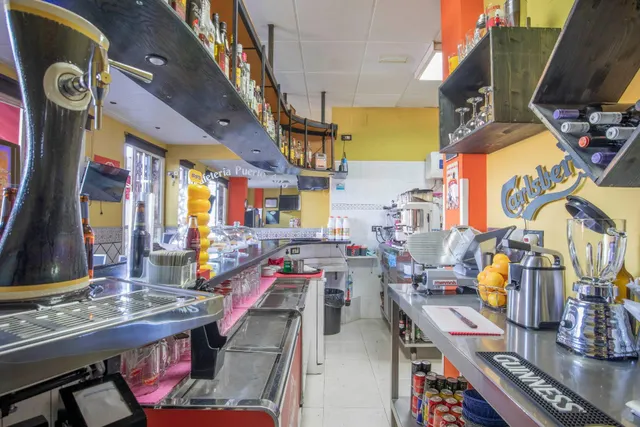 VENTA DE LOCAL MAS TRASPASO CAFETERIA PUERTO DE LA CRUZ — 8