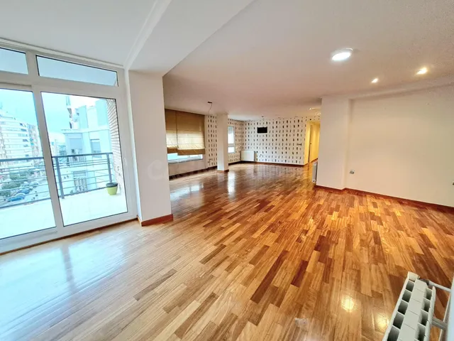 PISO EN AV SANTS PATRONS TODO REFORMADO DE 166M2 EN PLENO CENTRO DE ALZIRA — 5