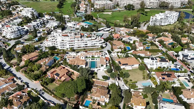 Chalet 6 habitaciones 933m² en venta - Marbella — 23