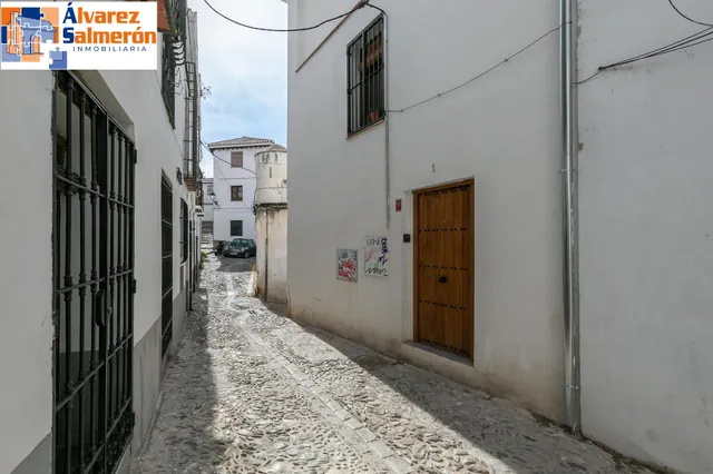 Casa unifamiliar reformada. — 20