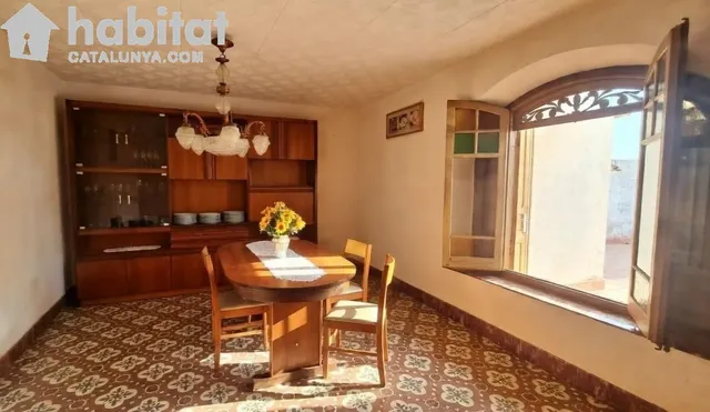 Casa señorial con historia y encanto en el centro de la beguda alta — 25
