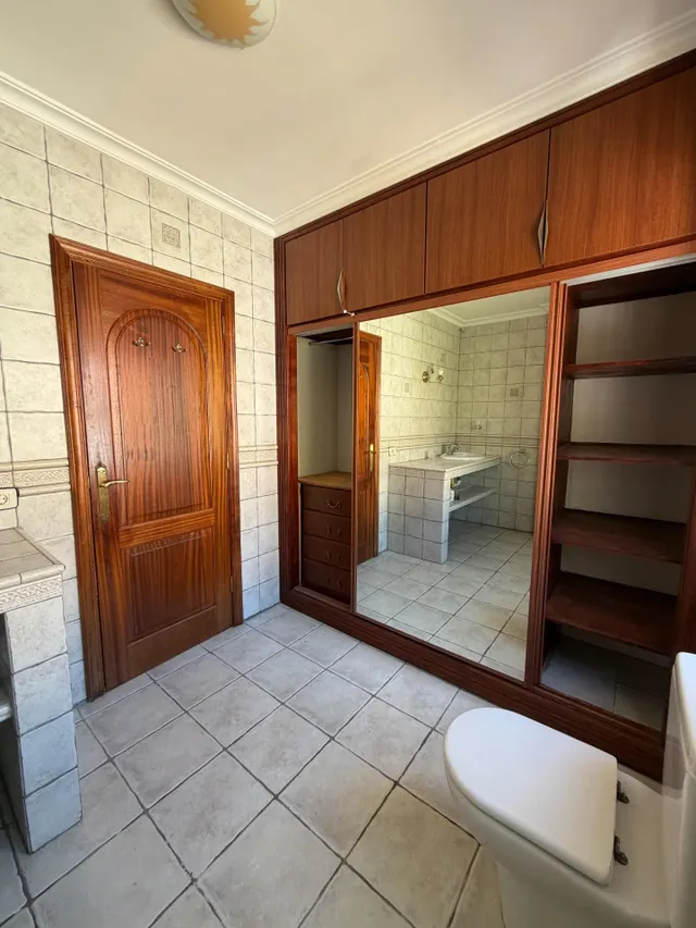Villa con carácter, piscina privada y vistas al mar en Costa Adeje — 35