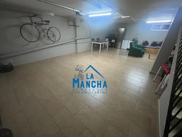 *235.000€* INMOBILIARIA LA MANCHA VENDE ADOSADO EN HELLIN-ALBACETE — 27