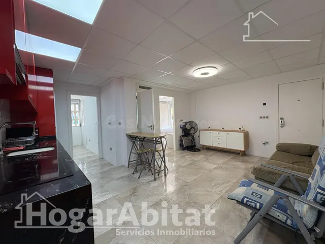 ¡REFORMADO! EXTERIOR CON ACCESO AL MAR, TERRAZA Y GARAJE - foto 4