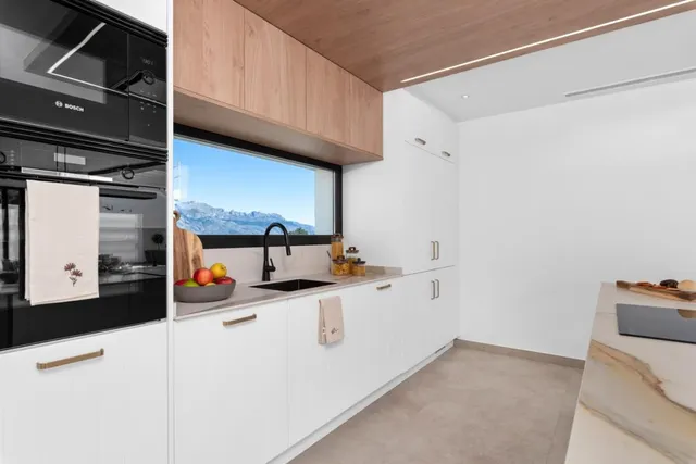 Villa 3 habitaciones 311m² en venta - Casco urbano — 32