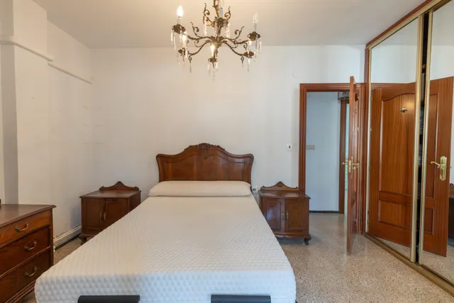 Estupendo piso  en la última planta en calle doctor azpitarte — 20