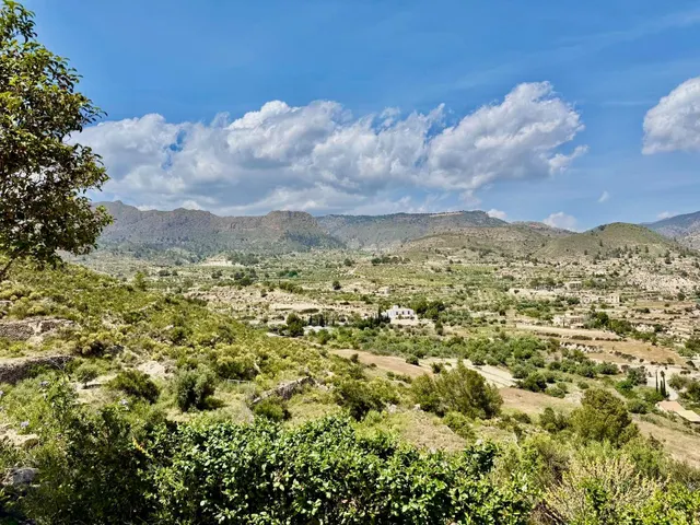 ESPECTACULAR VILLA DE LUJO CON PISCINA PRIVADA Y VISTAS AL PAISAJE EN RELLEU — 18