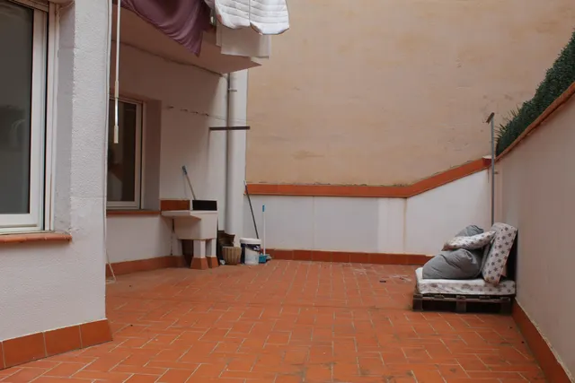 Piso con terraza de 45 m2 en Les Corts, 3 habitaciones y despacho — 25