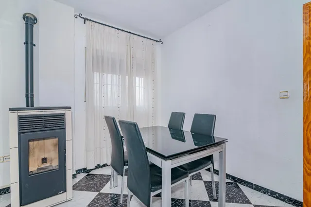 Elegante Piso en la Exclusiva Zona Iliberis de Atarfe — 10