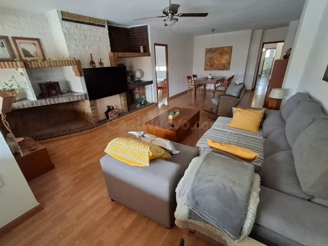 VENDE ÁTICO EN VILLENA CÉNTRICO - foto 2