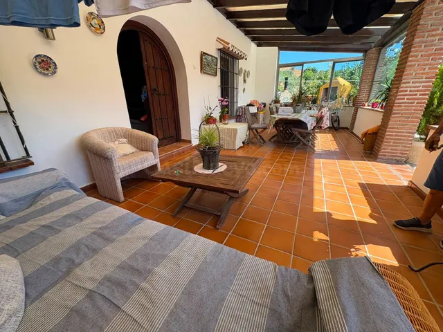 FINCA CON CASA EN VENTA OJEN — 36