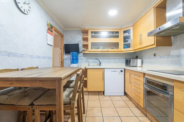 Tu refugio de luz en el corazón de Elche: entresuelo reformado con patio pisable — 9