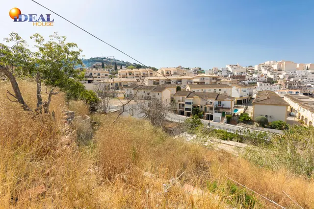TERRENO URBANO EN LA HERRADURA — 25