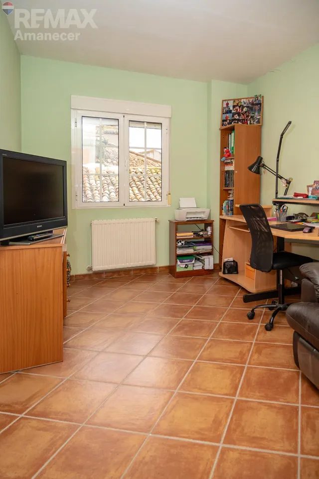 Casa en venta en Alfafara con 562 m2 y gran potencial — 10