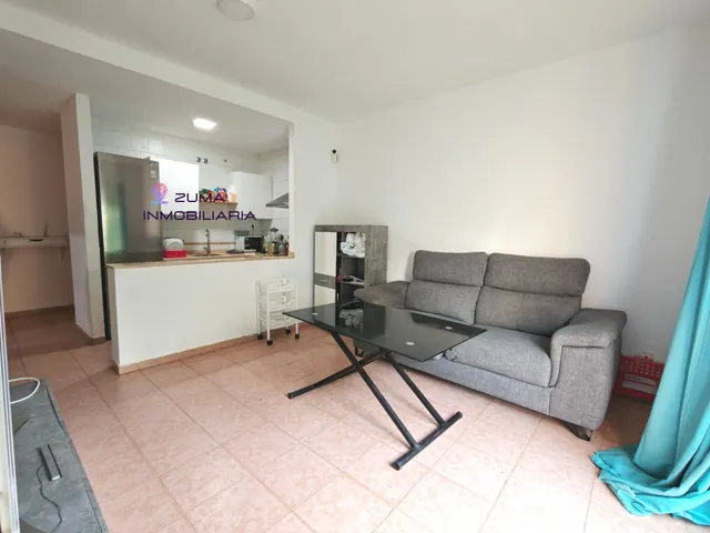 Piso en el Puerto de la Torre, Málaga. — 6